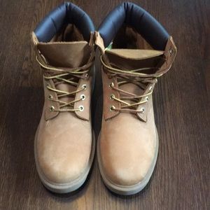 Brand New size 9.5 Timberlands